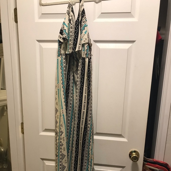 Dresses & Skirts - Tribal Maxi Dress Dresses & Skirts - Tribal Maxi Dress